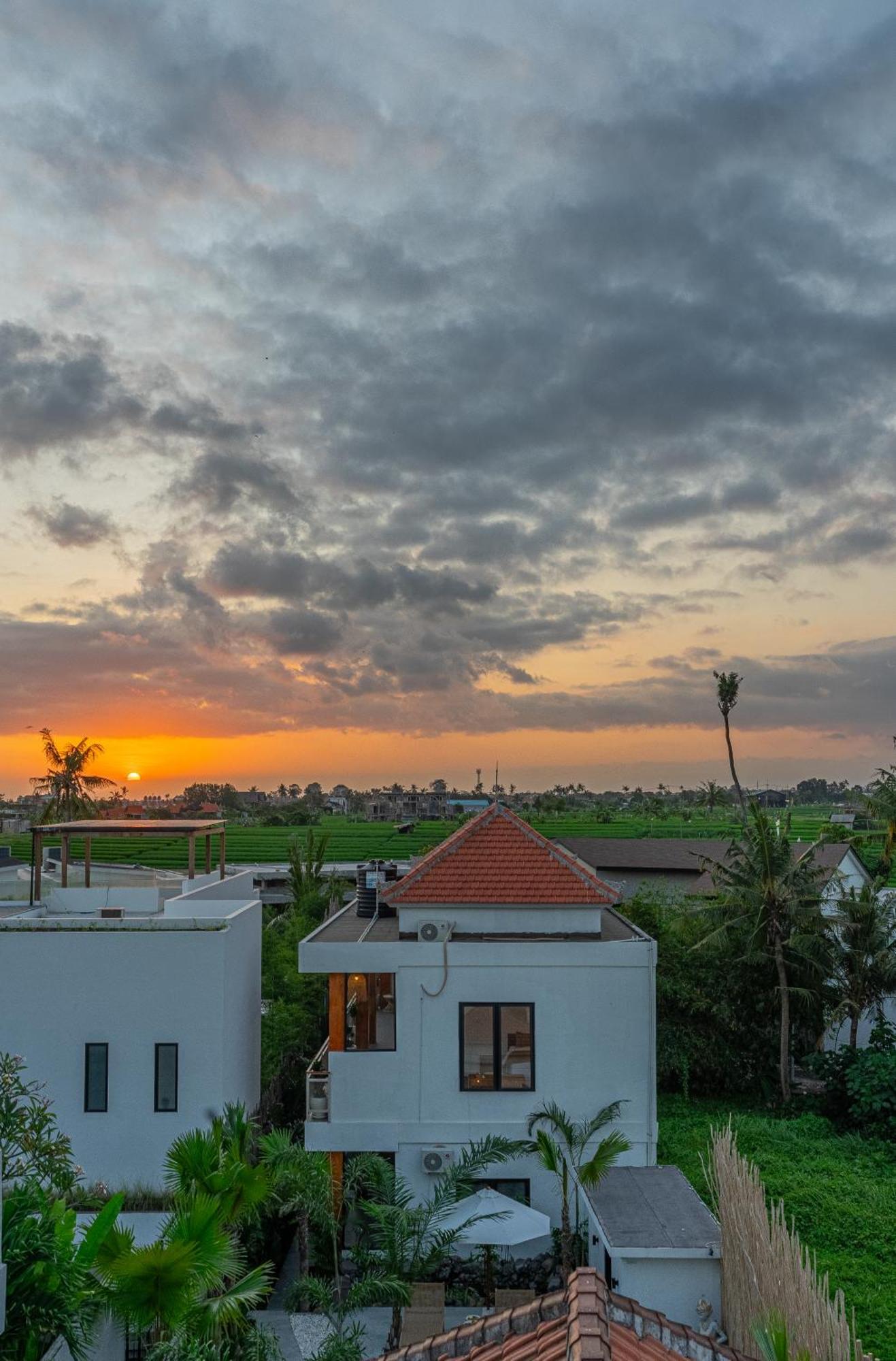 Nooju Pererenan Hotel Canggu Exterior foto